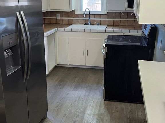 4th image of 936 N Anglin St Unit B