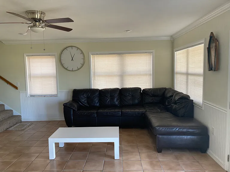 1006 Marble Ave — Photo 6