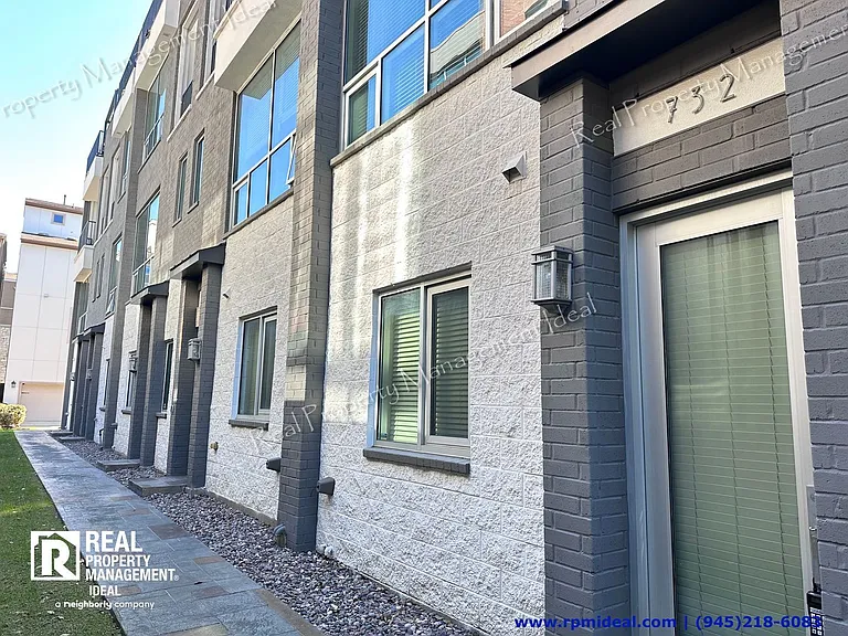 732 Cannen John Ln — Photo 35