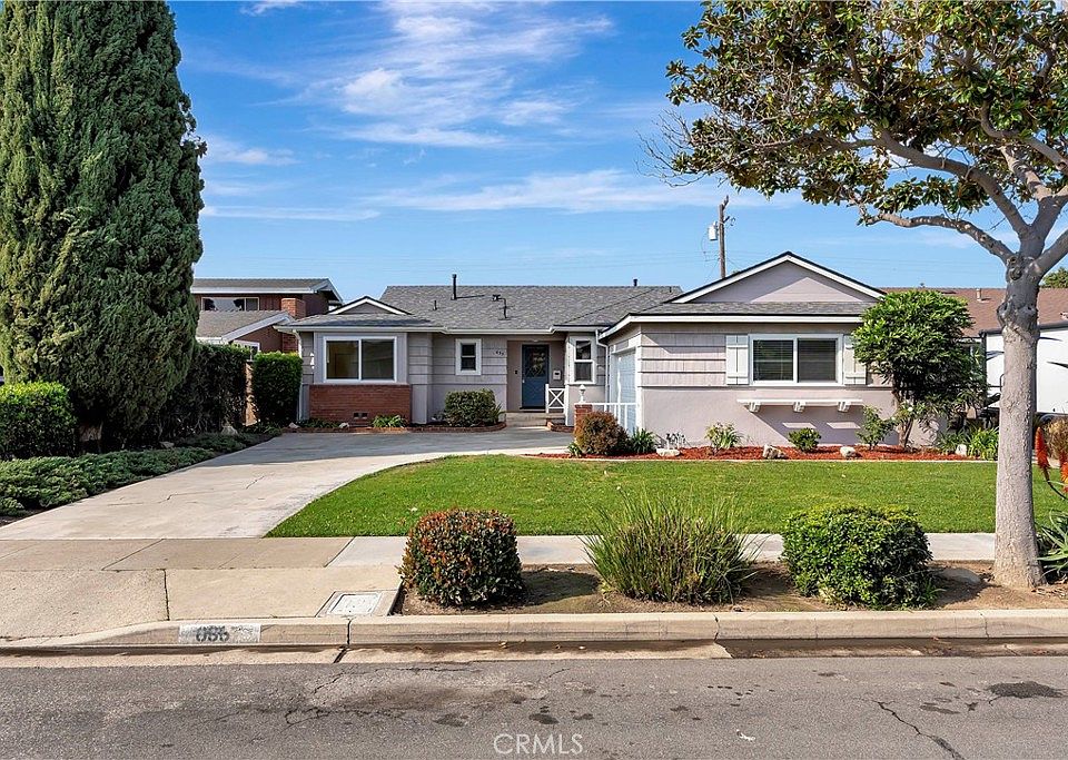 1st image of 633 S Hacienda St