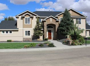 11392 W Creekbend St, Star, ID 83669