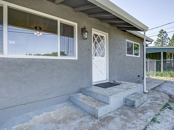 2nd image of 19915 Gas Point Rd