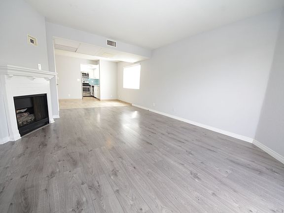 2nd image of 1600 S Bundy Dr APT 1