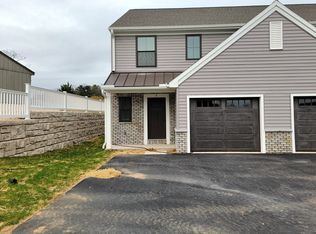 8 Tricia Ln, Ephrata, PA 17522