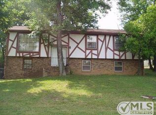341 Cedarmont Dr, Nashville, TN 37211