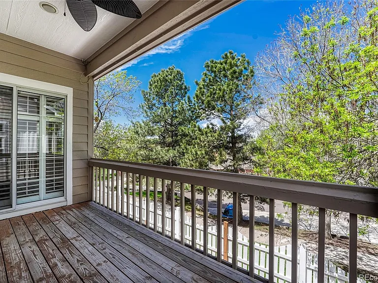 9885 Greensview Cir — Photo 27