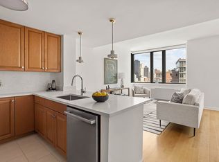 425 Main St APT 14C, New York, NY