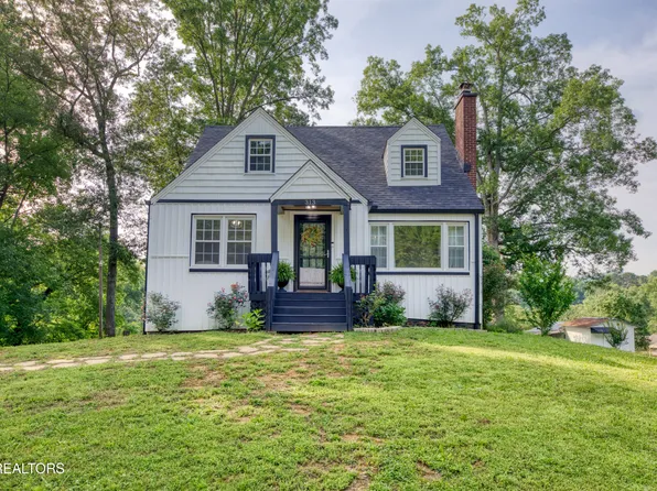 313 Edgewood Cir, Clinton, TN 37716