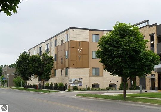 1st image of 115 E Eighth St Unit 10