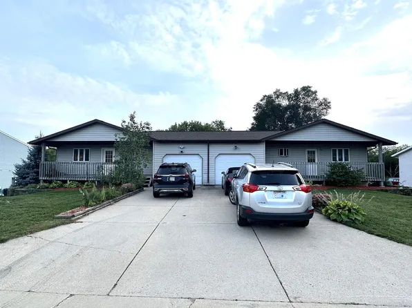 326-328 East Orbison Street, Barneveld, WI 53507