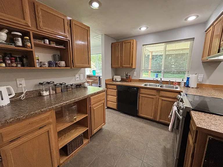 23073 Peaceful Pl NW #B — Photo 9