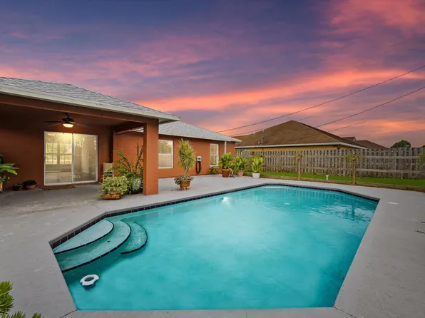 2472 SW Page Circle, Port St Lucie, FL 34953