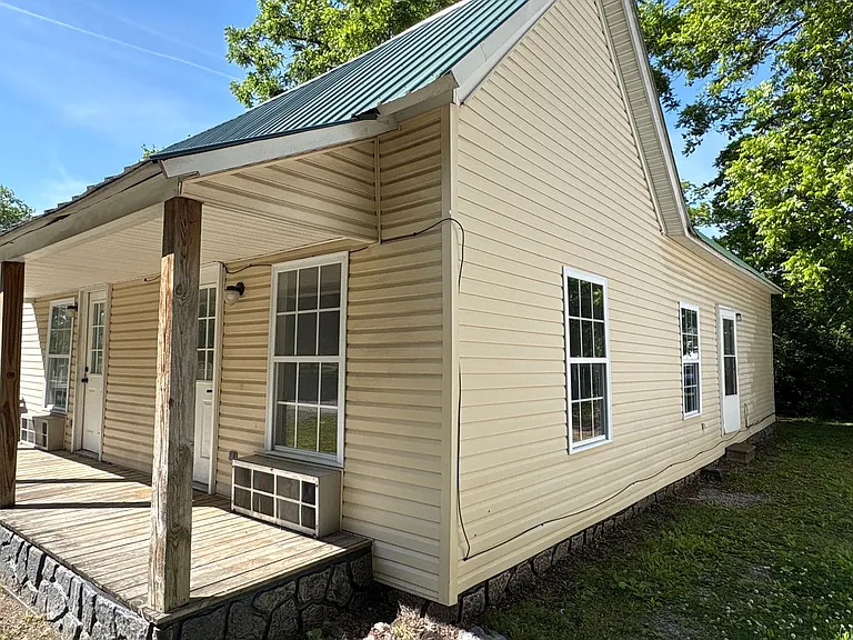 605B N Washington St — Photo 3