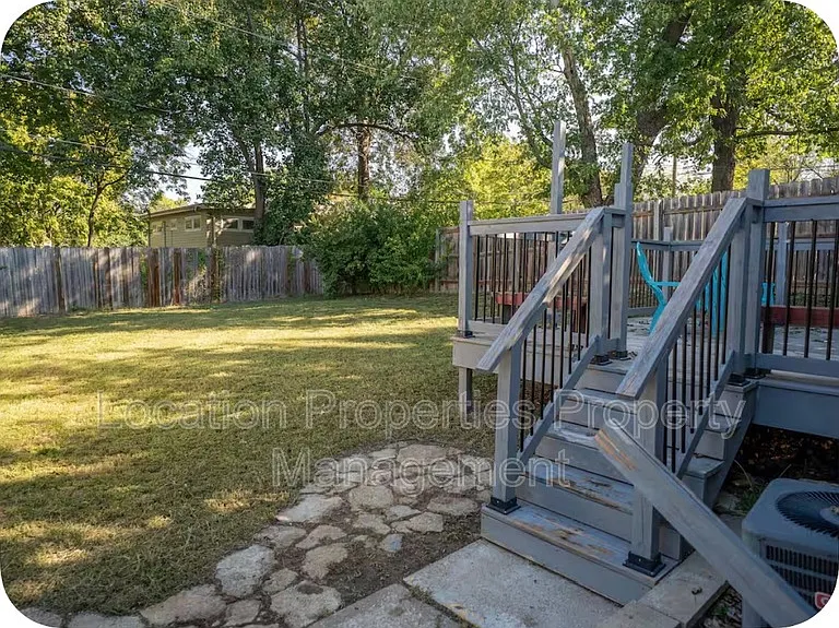 608 W 25th St #2 — Photo 9