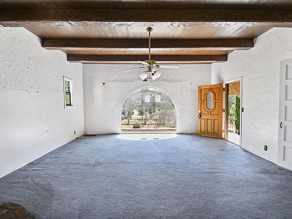 3rd image of 9365 Northside Dr