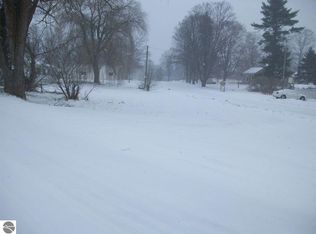 16748 1st St, Copemish, MI 49625