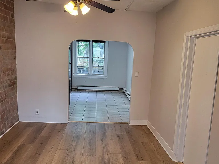 19 1/2 Wright Ave #2 — Photo 8
