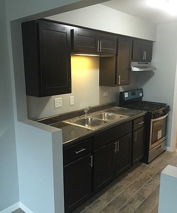 5th image of 1445 S 51st Ct APT 3