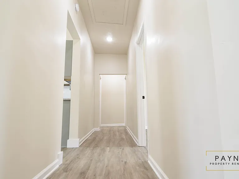 2609 Thomas St — Photo 6