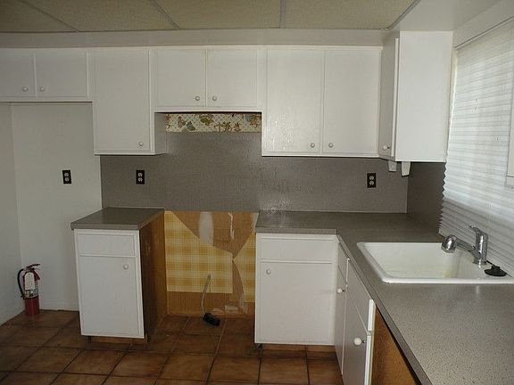 5th image of 1640 58th Ave S APT 6