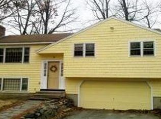 4 Bramble Dr, Nashua, NH 03062
