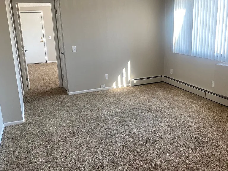 Capitol View Apartments — Photo 23