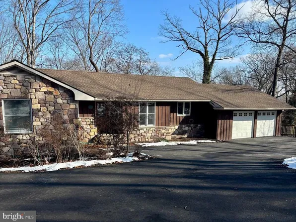 6683 Chapel Rd, New Hope, PA 18938