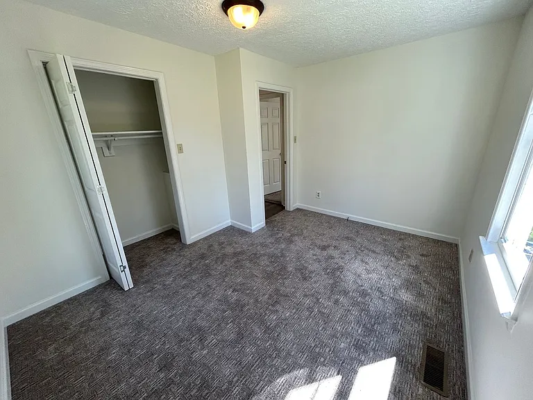 314 Nixon Ave SW — Photo 11
