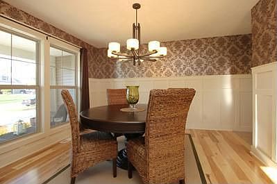 5th image of 3649 Bridgehampton Dr NE