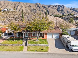 5604 Pebble Beach Dr, El Paso, TX 79912