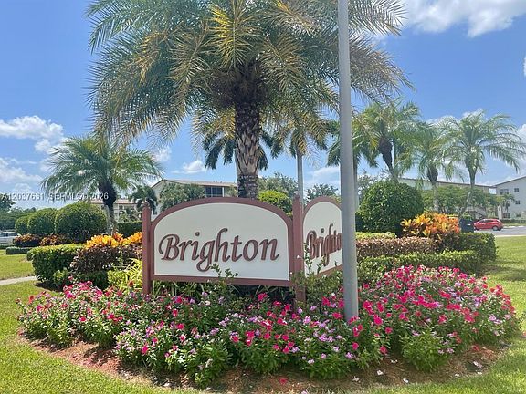 2nd image of 366 Brighton Dr E #366-I