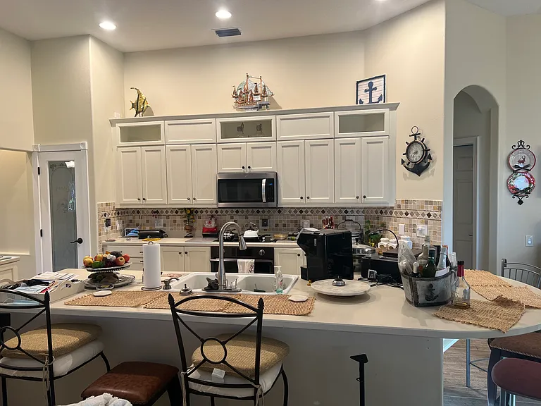 2704 Little Country Rd — Photo 8