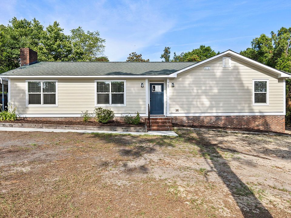 1st image of 757 Silver Lake Rd