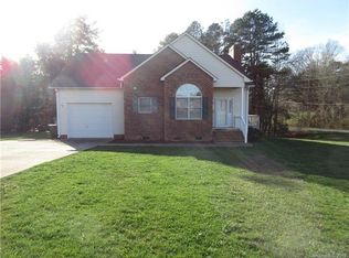 600 Mountain Pl, Albemarle, NC 28001