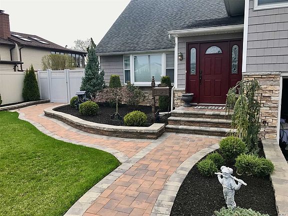 4th image of 512 Avon Pl