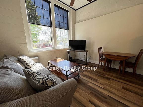 2nd image of 303 Franklin St APT 112
