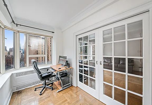 3rd image of 20 E 35th St APT 11D