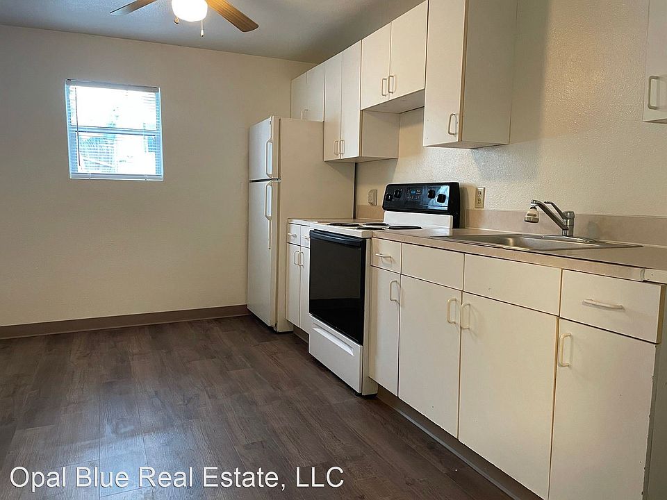1st image of 2531 Virginia Ave Unit 5