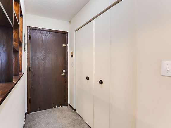 3rd image of 1754 Montana Ave E #10