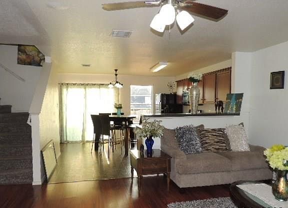4th image of 2925 Pima Ln