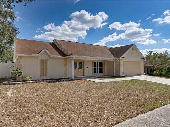 2713 Cedarcrest Pl, Valrico, FL 33596