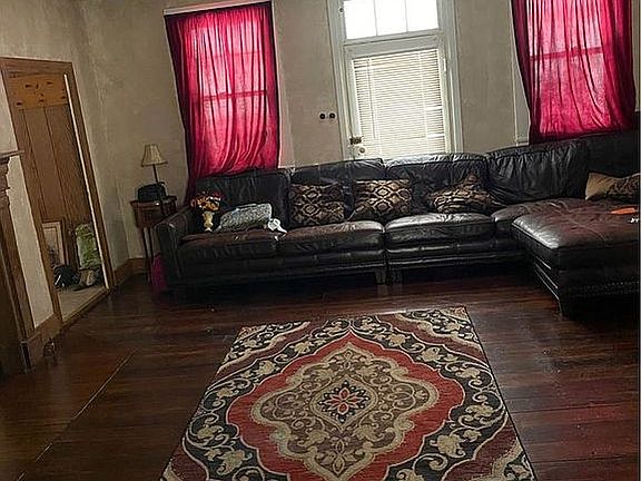 4th image of 57 Delma Brown Dr