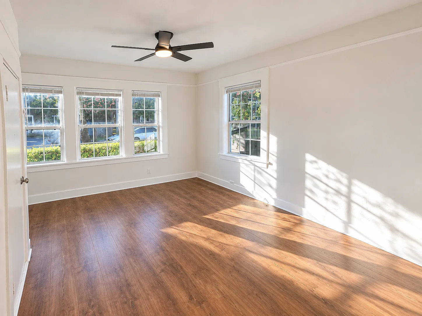 Studio, $1,800 — Photo 1