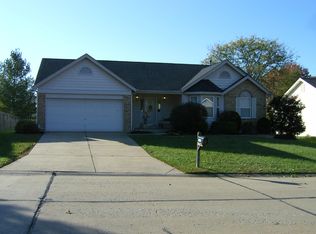 1225 Crooked Creek Dr, Saint Charles, MO