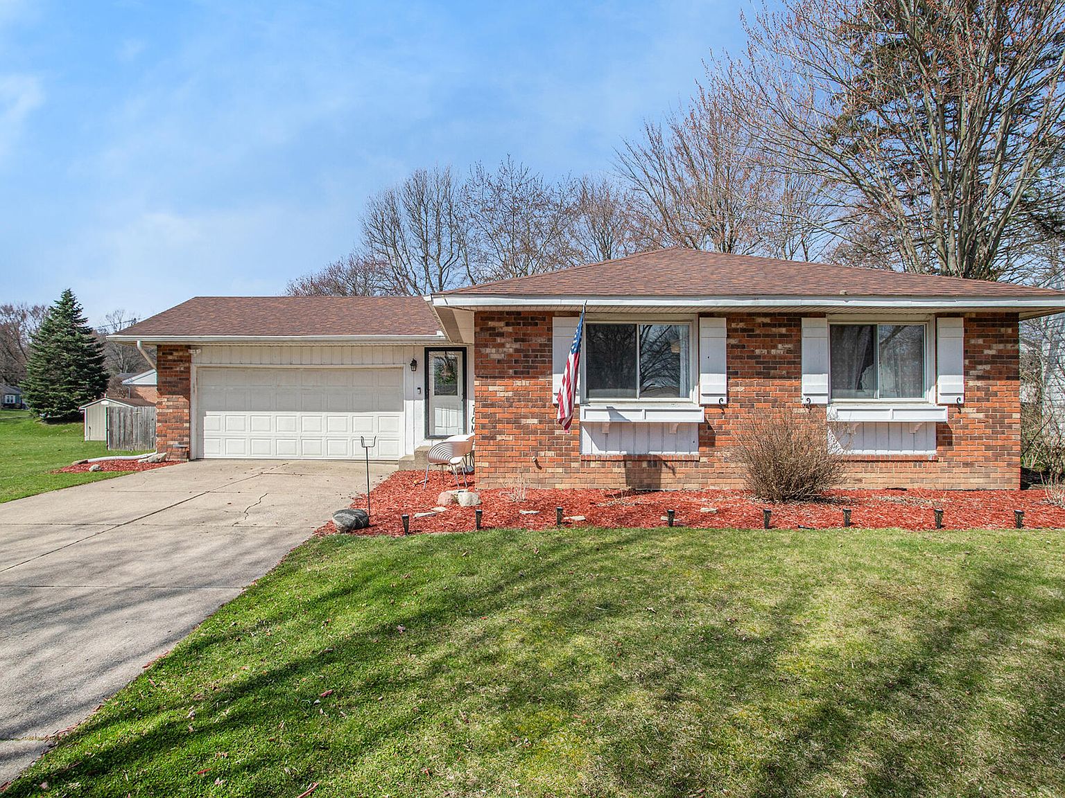 724 Chippewa Trl Niles MI 49120 Zillow