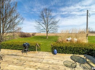 2016 Vanatta Ave, Muscatine, IA 52761