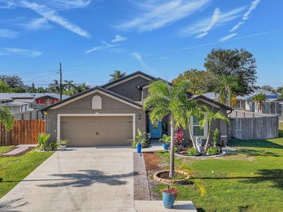 452 SE Asbury Lane, Port Saint Lucie, FL, 34983
