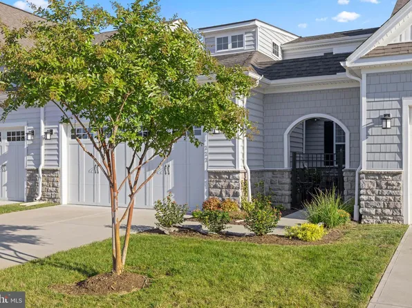 222 Moorings Cir #126, Stevensville, MD 21666