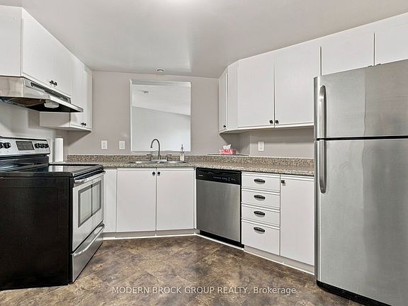 5th image of 274 Ormond St #201
