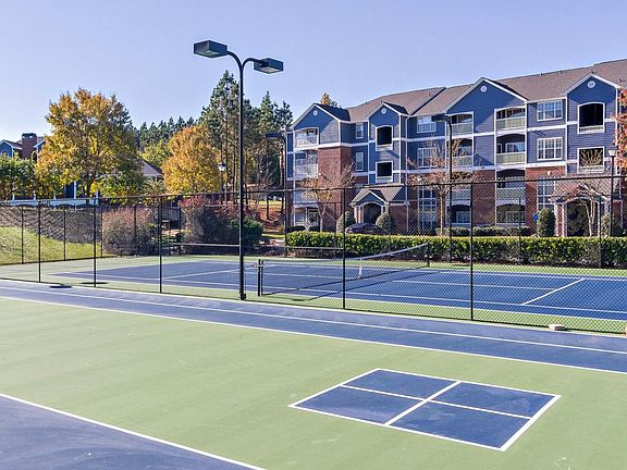 5th image of 214 Trace Ln